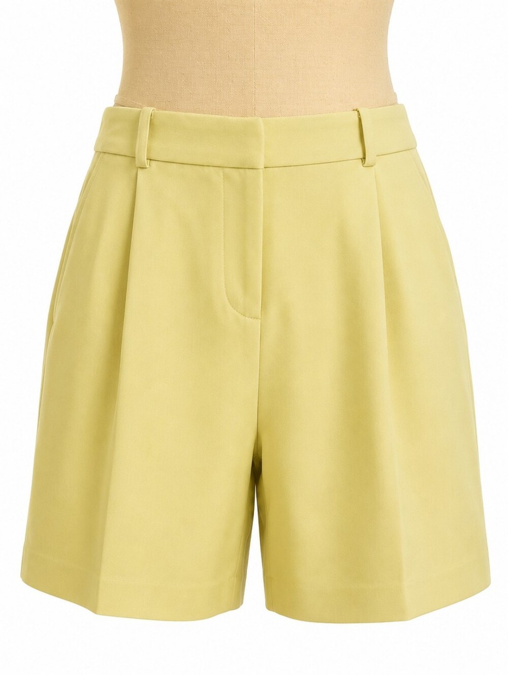 Calvin Klein Tailored Shorts Pastel Yellow NWT Size 10